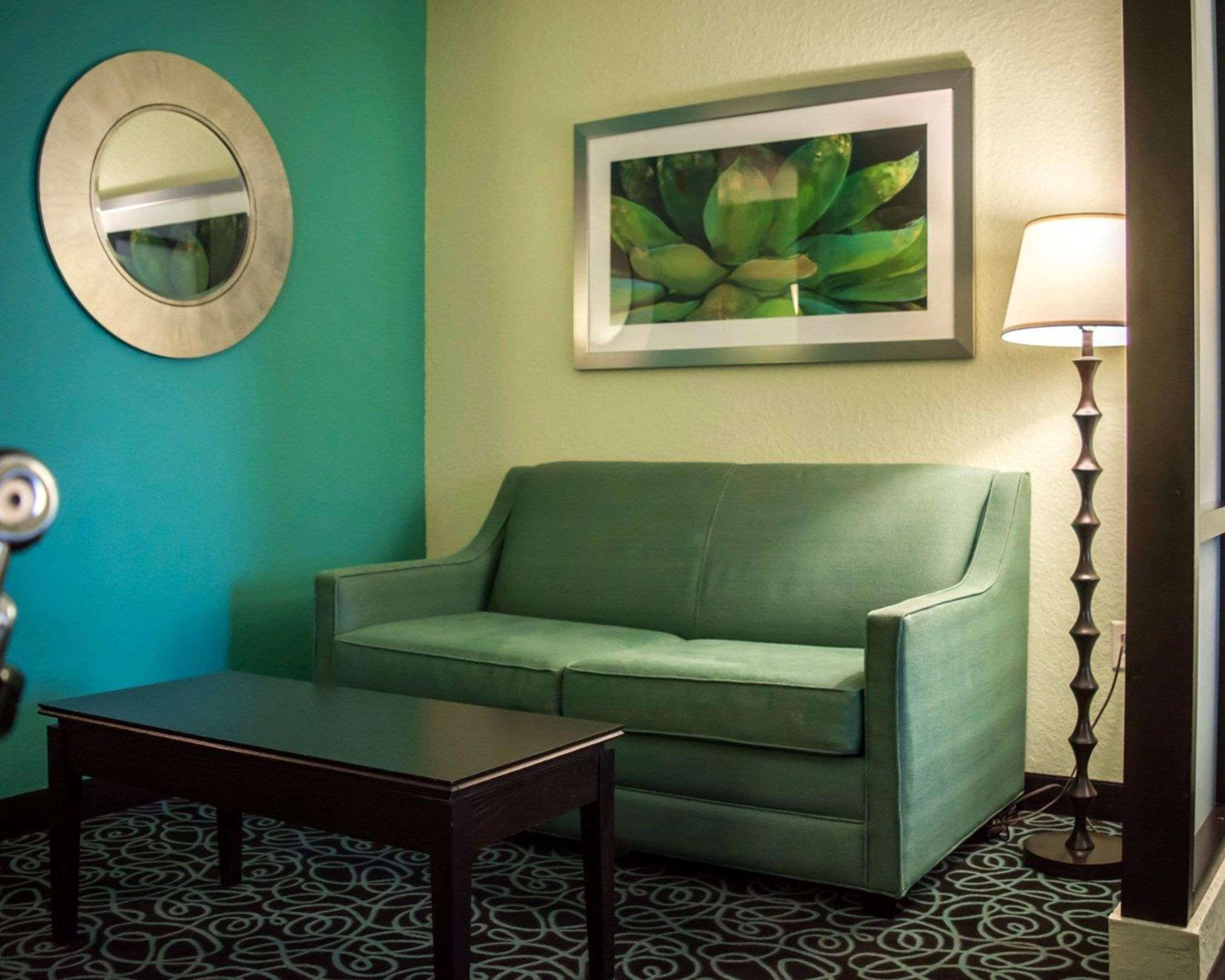 Hampton Inn By Hilton Tampa Fairgrounds Casino Mango Exterior photo