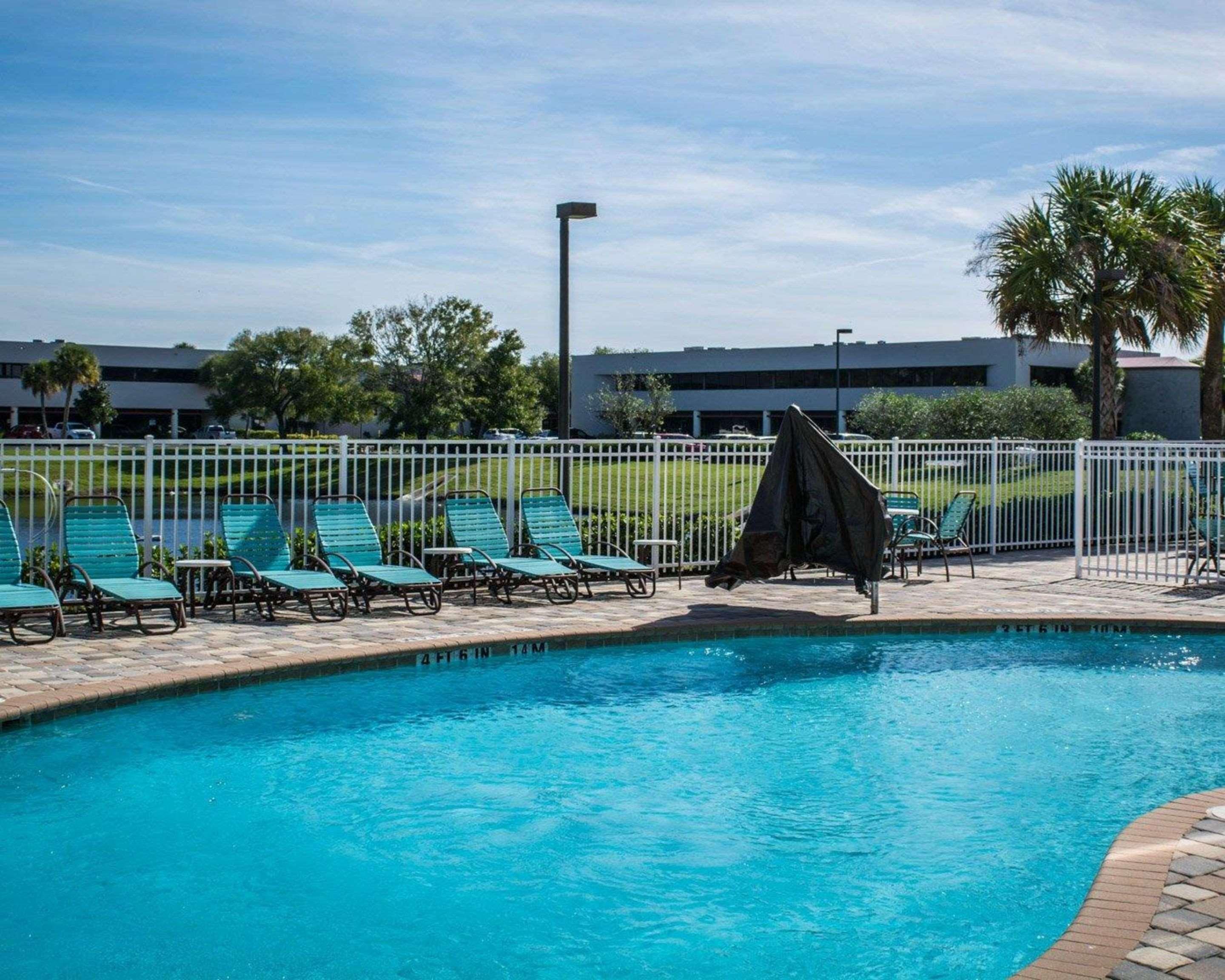 Hampton Inn By Hilton Tampa Fairgrounds Casino Mango Exterior photo